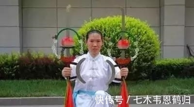 烟袋|中国古代十五种奇门兵器, 不信你全都知道!