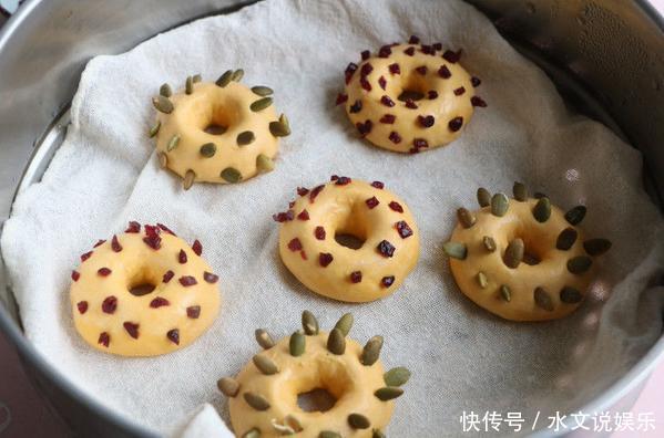 干果|早餐别总吃油条,试试更好吃的南瓜甜甜圈,非油炸更健康