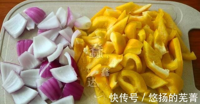 炒制|猪肝营养价值高,清洗工作不能马虎,简单炒制,美味与营养兼备!