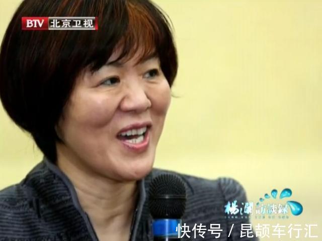 郎平|退役后为何远走美国?郎平说出2个非去不可的理由,记者哑口无言