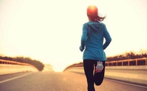 “早餐”決定健康！晨起做好3件事，多吃4類食物，身體好營養(yǎng)足