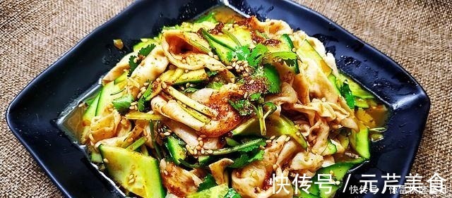 炎热的夏天，这4道素淡凉拌菜味道清香爽口，吃完特别舒服，收藏！