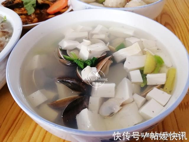 回娘家吃饭,12道菜晒到朋友圈,网友:还缺女儿吗?