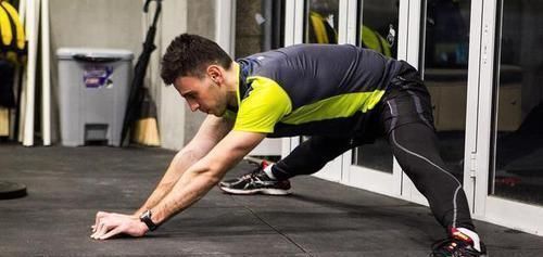 男性更年期|男性更年期在多少岁开始身体若出现5个症状,你的更年期就到了