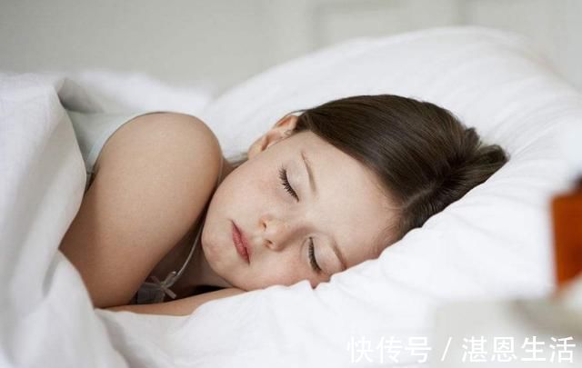 生长期|到了孩子的身高黄金生长期,父母可别忽视,加把劲还能长个五厘米