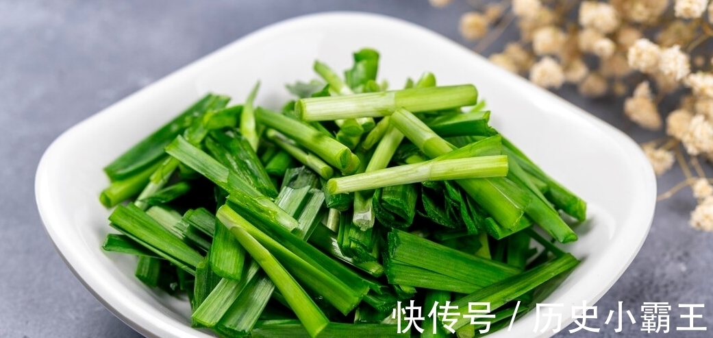 关键|韭菜怎么炒不容易出水,关键在3点,韭菜鲜嫩不变色,太实用了