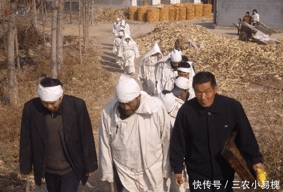 死者|农村丧事出殡前, 为什么要把一个盆摔破? 有什么样的含义?