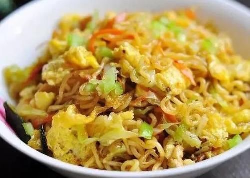  最完美的一人食！总有一碗炒面合你心意～
