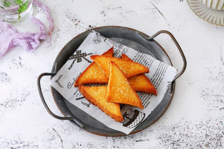 吐司的新吃法，搭配蜂蜜，又脆又甜很解馋