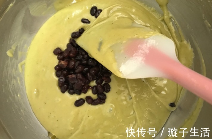 抹茶粉|不用烤箱，一口蒸锅就能搞定的蒸蛋糕，比外面买回来的好吃
