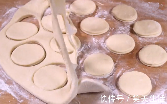 独家|半碗牛奶，一碗面粉，教你做独家秘制小零食，小朋友特别喜欢吃！