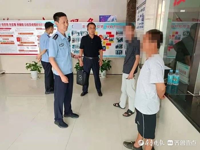 时许|帮找手机、上门办证、救助安置…… 这些“警事”很暖心