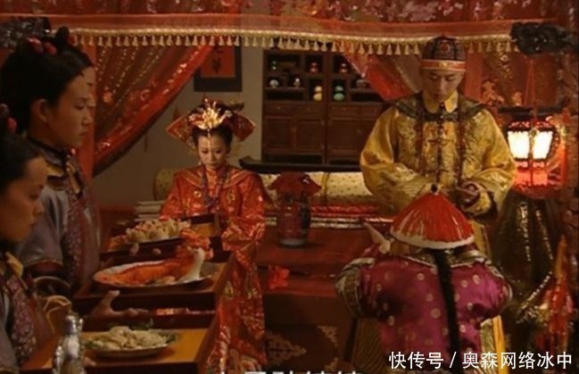 洞房|皇帝大婚后,洞房当晚都要做什么?溥仪在自传中,对此进行了解答