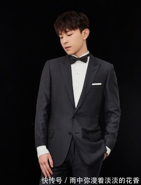 阿笙&五本虐恋小说,《蚀骨危情》瞬间飙泪,千回百转虐到让人肝疼!