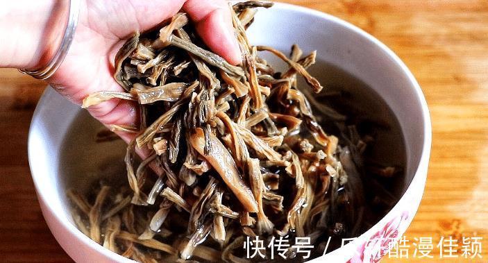 泡软|夏天多晒些干豇豆,干香有嚼劲,用来炖肉香!教您详细做法