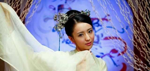 床上|赵飞燕勾引汉成帝的五大独门绝技,皇上最后还是死在了赵合德床上