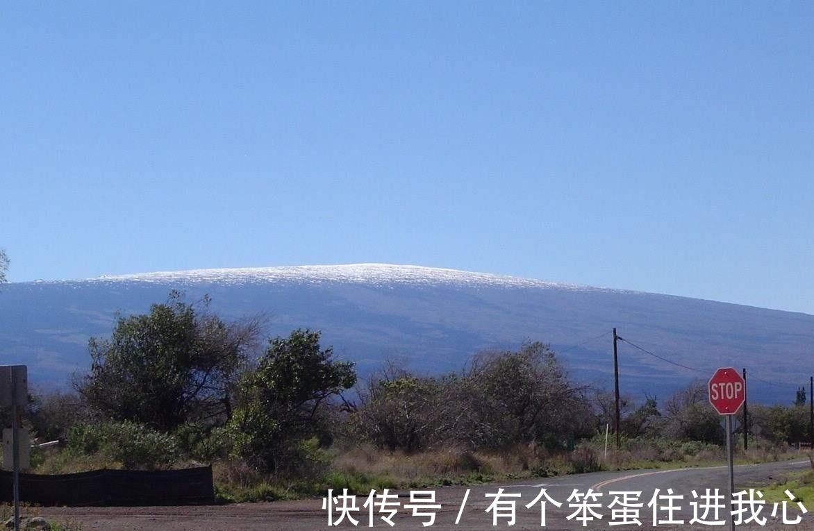 奥林匹斯山|珠穆朗玛峰并不是最高山峰，地球上存在相对高差超过一万米的山峰