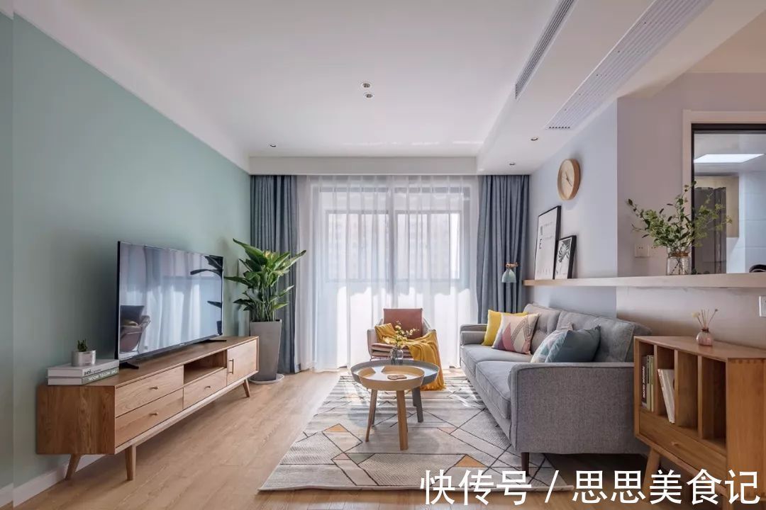 达芬奇|什么时候“沙发+茶几+电视”成了客厅标配?统统不要,住起来更爽