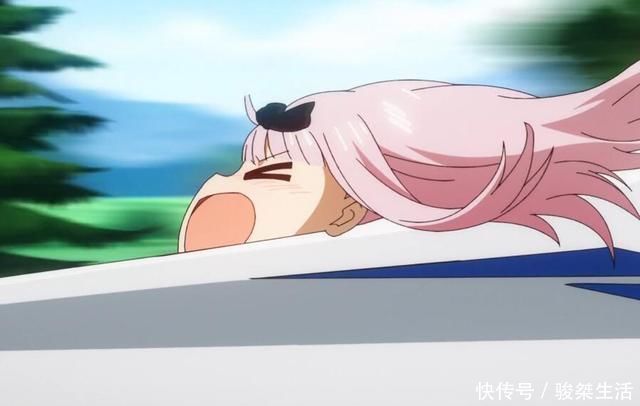 辉夜大小姐|开局即巅峰,B站4月新番唯一霸权,首话半天就破800万播放