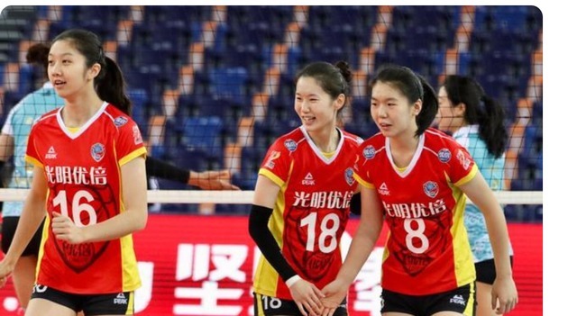 上海女排|惊喜!中国女排再添16岁接应新星,身高1米88攻守兼备前途无量