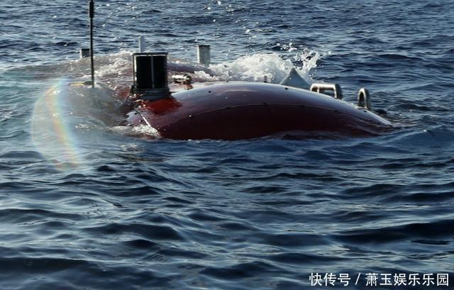 马里亚纳海沟 马里亚纳海沟到底有多深水是液态、还是固态,为什么