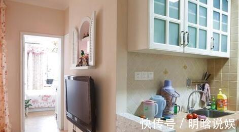 厕所|晒晒30平新房,厕所在厨房里,吃饭在鞋柜上,还有更小的吗