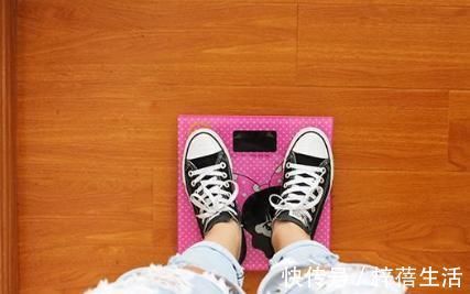 内分泌失调|女性月经周期都正常,就是量有点少,是什么原因?早知早受益