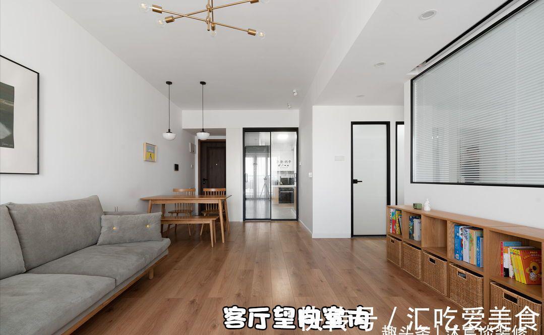 收纳|客厅不要茶几和电视,77㎡越住越大,室内干净清爽,把人深深迷住