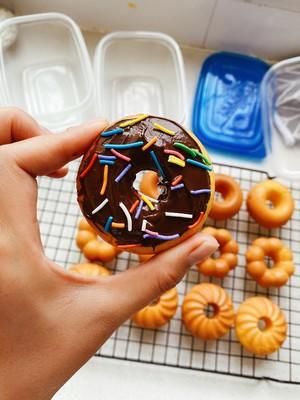 烤箱版甜甜圈12连模一盘