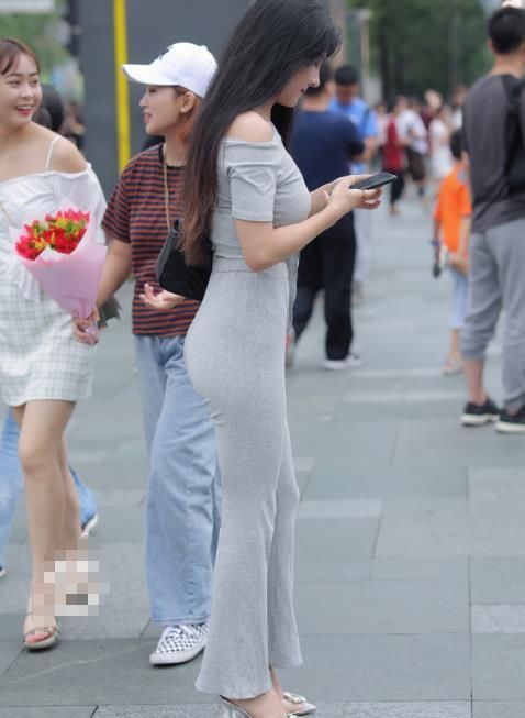 气质|性感美女巧笑倩兮,名媛气质,个性大胆