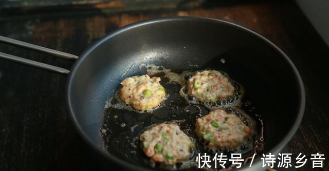 鲜香|用三文鱼制作早餐,鲜香可口,几分钟学会!