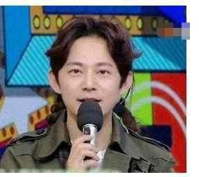 偶像练习生|明星搞笑错位照,明星感觉很是头疼,但是网友却笑的很开心