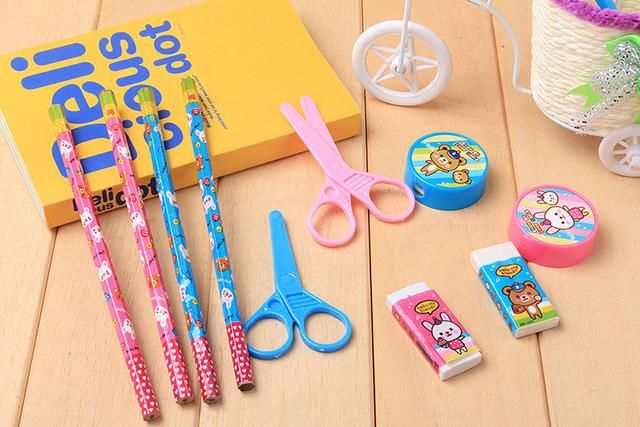 烧钱|学生时代“烧钱文具”排行榜，孩子要买买买，家长抱怨“真费钱”