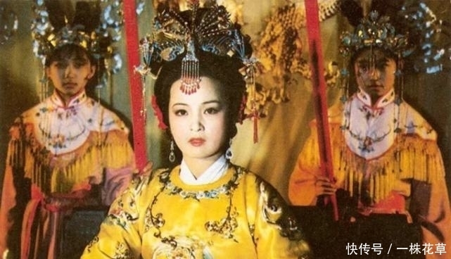 贾元春|贾元春为何讨厌林黛玉?脂砚斋批了4个字,字字都替黛玉惋惜