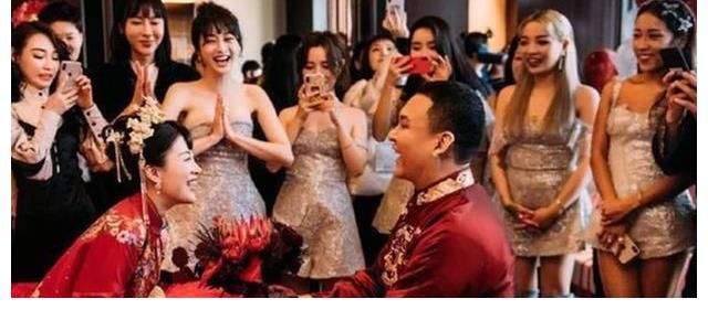 中國(guó)好聲音|在好聲音節(jié)目輸給張碧晨，卻和愛奇藝總裁一見鐘情，她現(xiàn)狀如何了