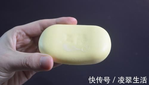 2元一块的硫磺皂,作用真厉害,解决了很多人的烦恼,太实用了