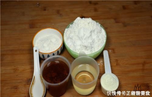 丸子|中秋不用再买月饼了，配方和比例告诉你，不用烤不用蒸，收藏了