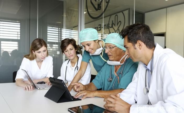 泌尿系统疾病|“尿毒症”或许是吃出来的,3种食物早远离,肾可能会“感激”你