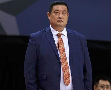郭士强|山东男篮蓄力以待?2大苦主已经等待,够徐长锁喝一壶的了