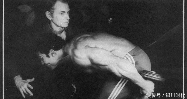 训练|60年前健美教父杀手锏:超前理念带出的全是高手