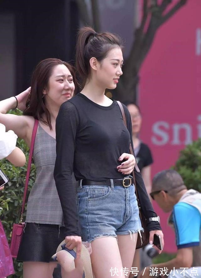 瑜伽裤 瑜伽裤在精不在多,兼具优雅与舒适,非常迷人!