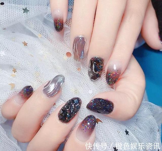 小仙女|4款水波纹美甲举手投足间,仙气十足,自带神秘感