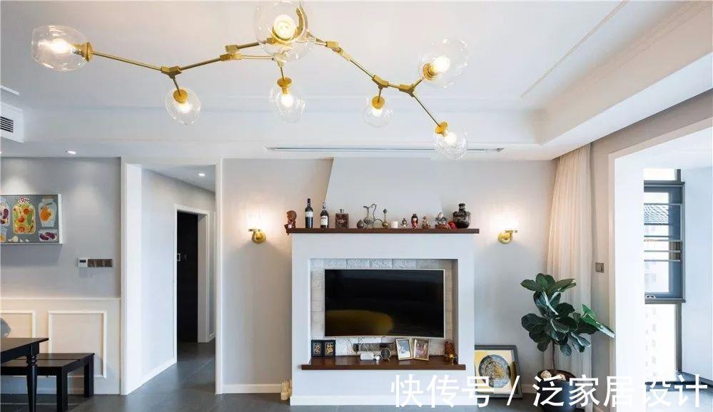 瓷砖|都2021年了，你家还在用瓷砖踢脚线？答应我，请把它换了吧！