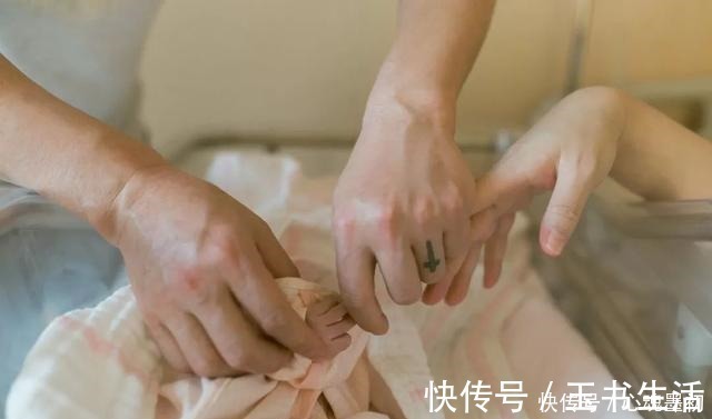 冬曦|爸爸给女儿取名“冬曦”,自觉温婉柔美,宝妈白眼不看看你姓啥!