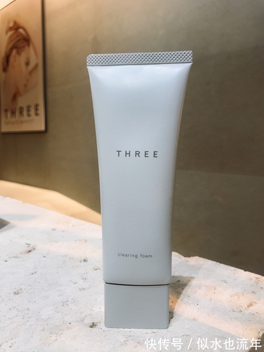 ginz这些洗面奶主打调理肌肤平衡,把肌肤洗干净的同时又温和补水