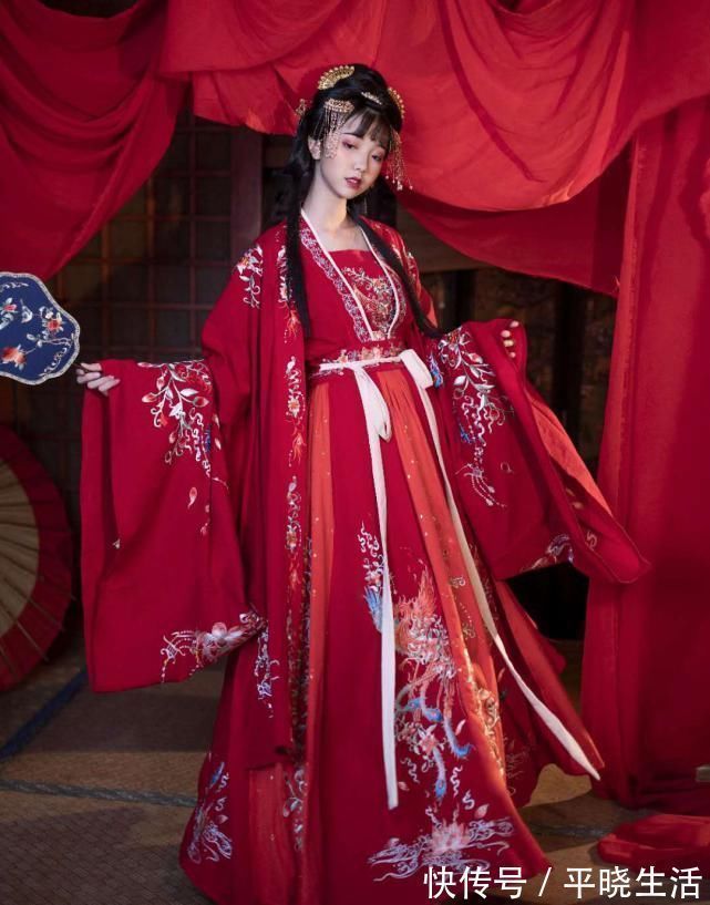 亮度 别人穿汉服像“卖家秀”,你穿汉服却像“买家秀”原因出在这里