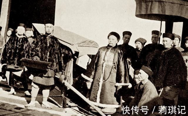 农夫&清代奇案:男女在山村过夜时被杀,官府查案时,女子却变成了和尚