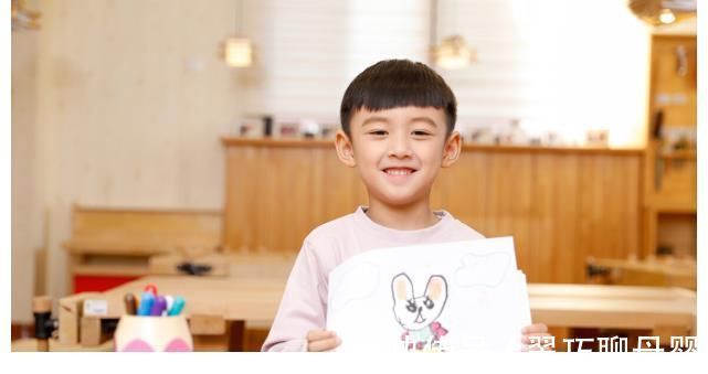 刘洁|世界组织呼吁停止食用,比牛奶还伤骨骼,提醒家长:尽早撤下餐桌