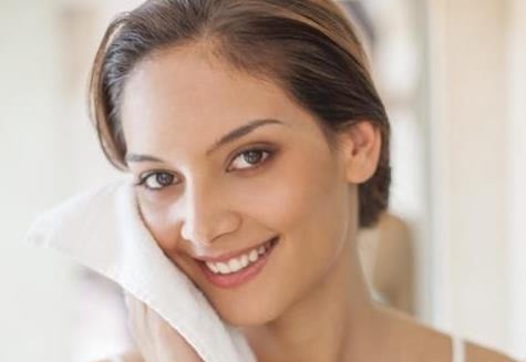 皮肤 女人不管奔几,洗脸后要懂得“3不要”,不然再贵护肤品也白用