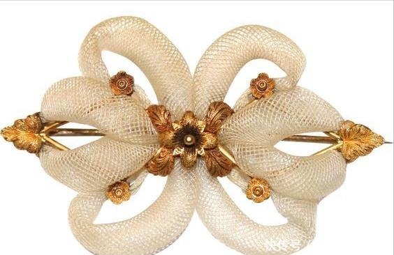 珠宝首饰中的“死亡产业”:哀悼珠宝